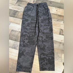 Lululemon Nylon Printed Pants-‎ 4